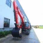 حفارة مجنزرة