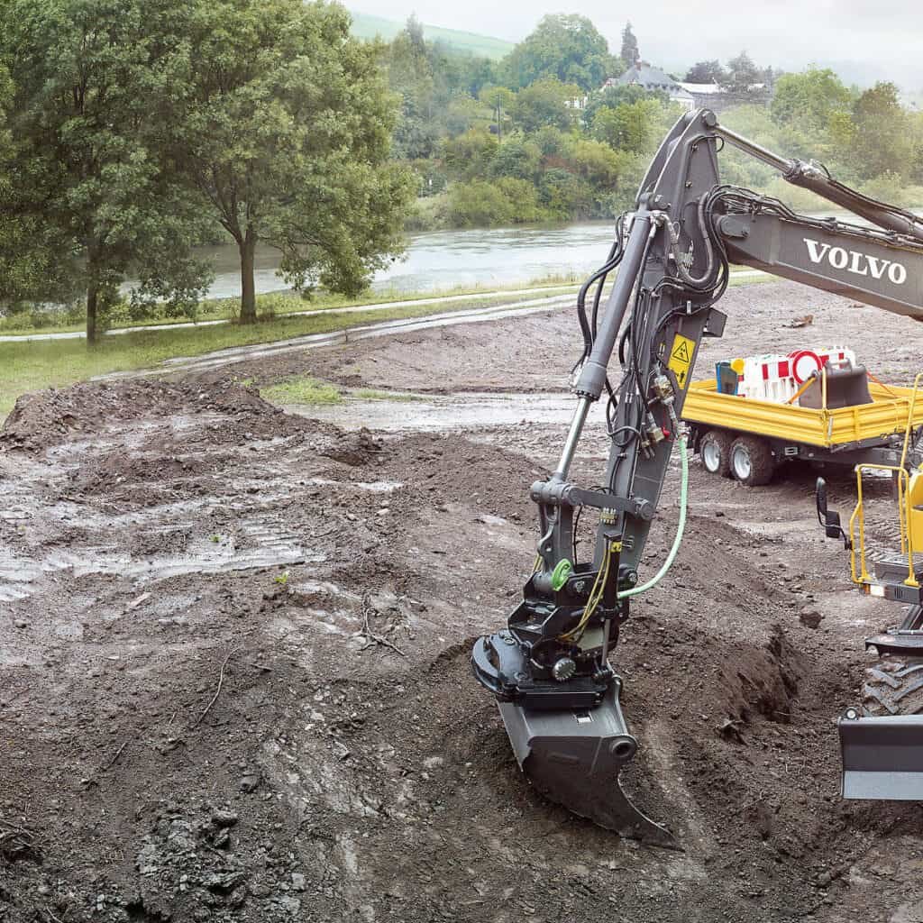 chinese wheeled excavator