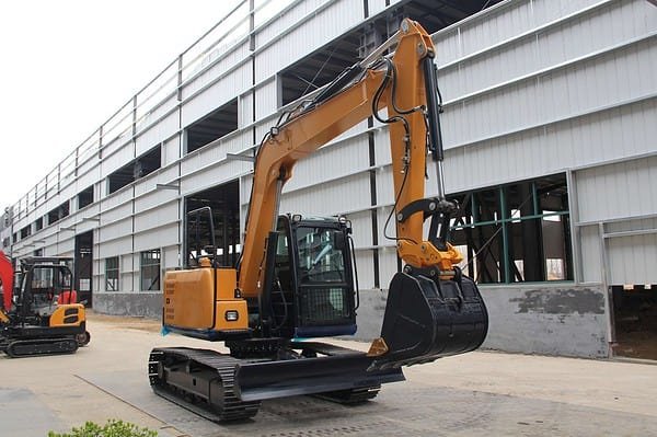 7 ton excavator -4