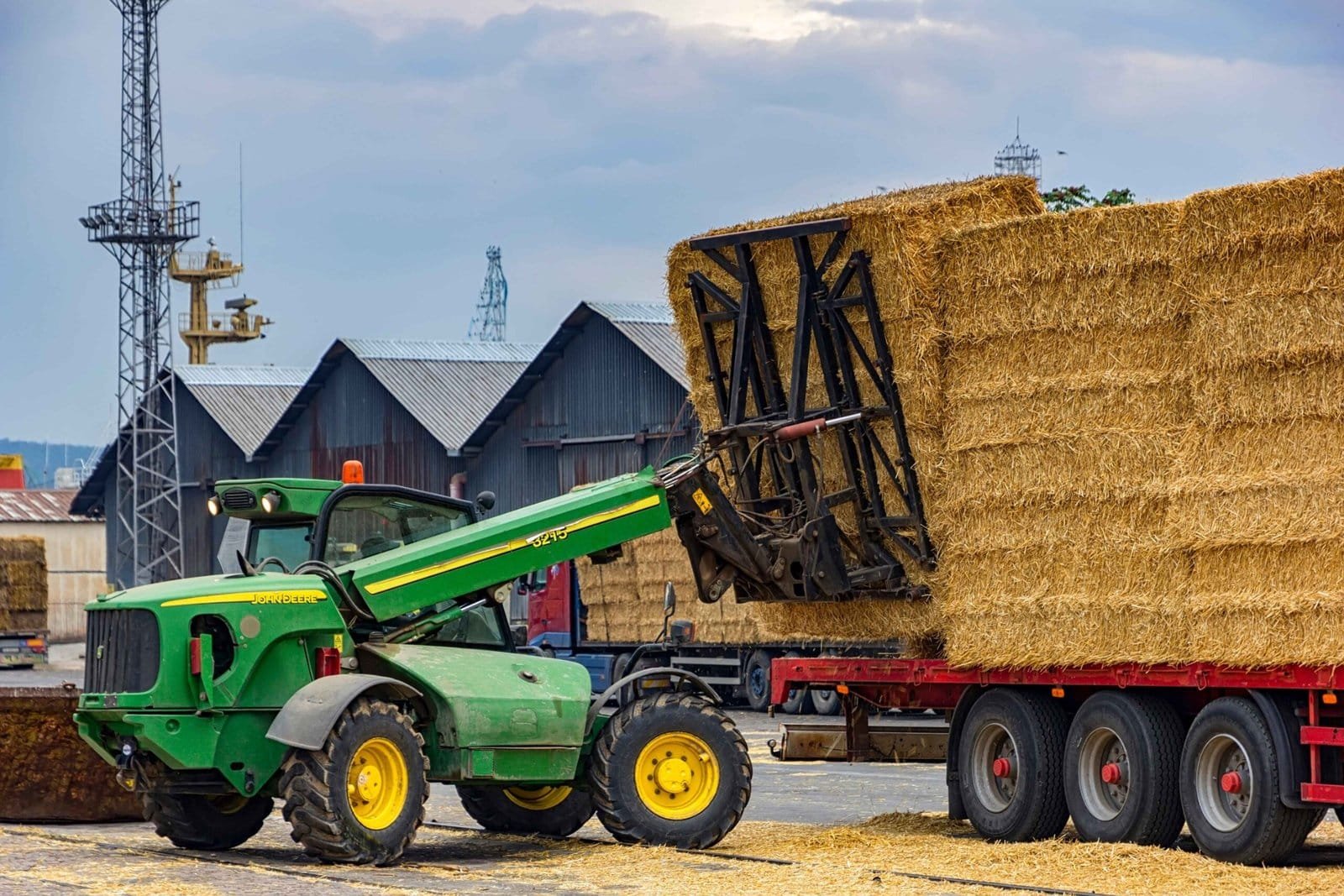What is a telehandler
